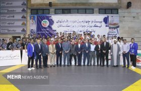 برترین های لیگ برتر تکواندو روی سکوی قهرمانی
