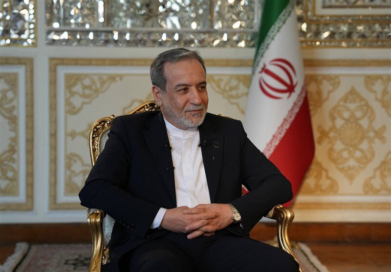 عراقچی: خبرنگاران در شکل‌گیری درست از تحولات جهان و جایگاه ایران نقشی ارزشمند دارند​